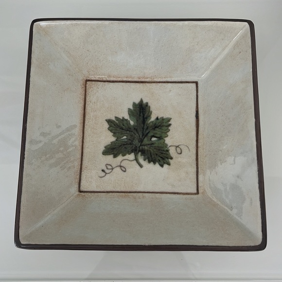 Williams-Sonoma Square Leaf Italian Pasta Bowls - Set of 2 - Picture 7 of 12